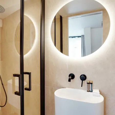 Cosy & Modern - 2p - Saint Lazare 8eme Vakantiehuis Parijs